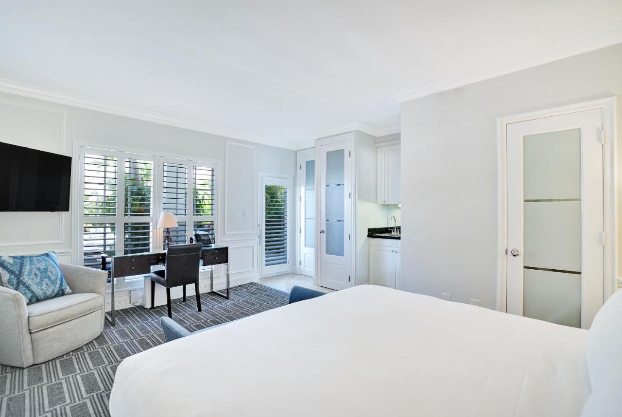 The Pillars Hotel & Club 포트 로더데일 외부 사진